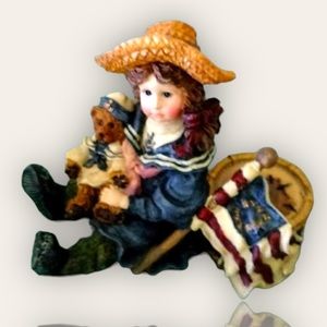 Collectable Patriot “Boyd’s Collection” Figurine